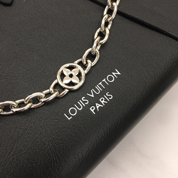 ルイヴィトンバッグ素材ディテール